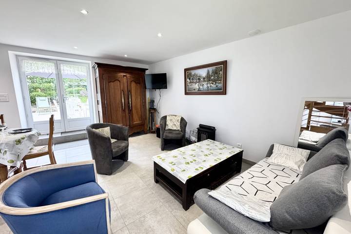 Ferienhaus für 6 Personen mit Terrasse in Pont-Scorff, Côte des Mégalithes
