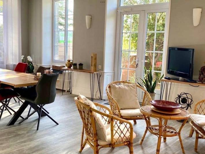 Location de vacances pour 15 personnes, avec jacuzzi et jardin dans Tessy-Bocage - 4