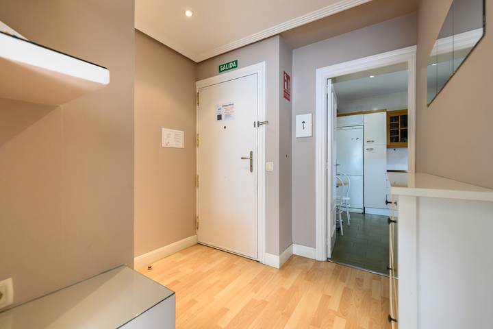 Ganze Wohnung, M Bº Salamanca-Guindalera in Madrid, Área Metropolitana de Madrid