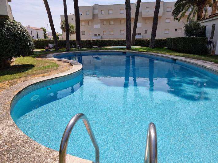 Vakantieappartement voor 4 personen, met Terras en Zwembad in L'Escala