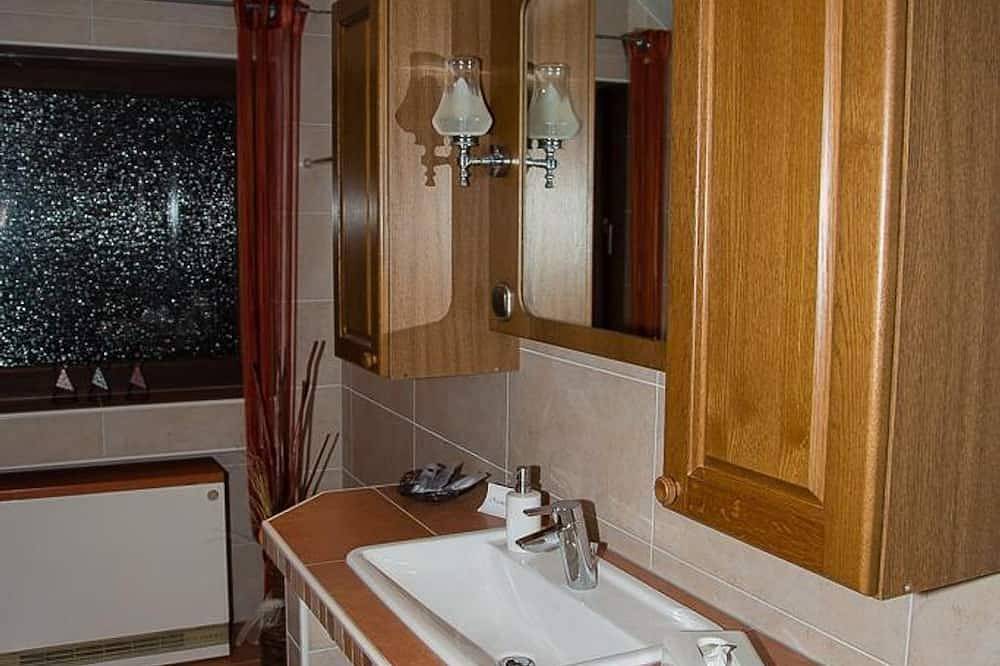 Ganze Wohnung, 2-Bett-Ferienwohnung Nr. 2 - Ferienwohnung Walkmühle in Monreal, Osteifel