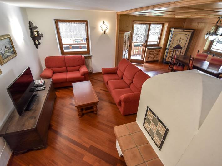 Location de vacances pour 8 personnes, avec balcon et jardin à Canazei - 2