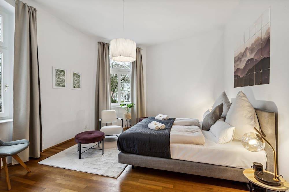 Ganze Wohnung, Stilvoll-Klinik-Therme-Zentral in Bad Oeynhausen, Wiehengebirge
