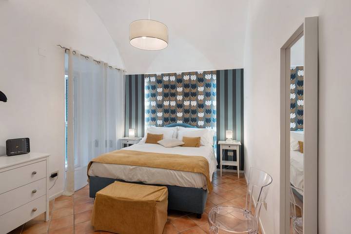 Ferienwohnung für 3 Personen, mit Balkon in Neapel