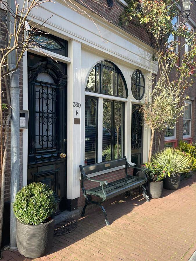 BnB für 2 Personen, mit Ausblick in Amsterdam