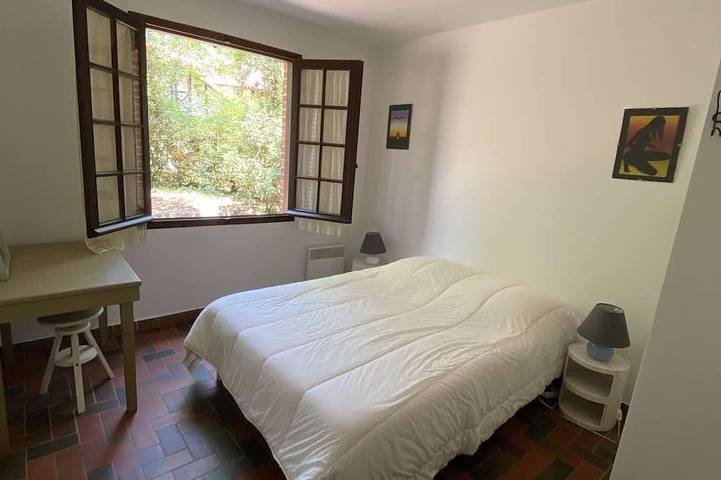 Seignosse Océan – Villa familiale, au calme sous les pins, WIFI, 15 min à pied de la plage in Seignosse Océan, Seignosse