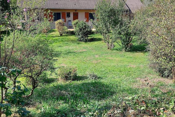Villa pour 4 personnes, avec jardin et terrasse à Aix-les-Bains