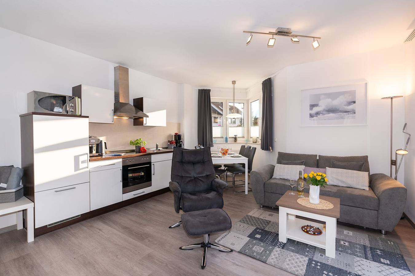 Ganze Wohnung, Diese neuwertige Ferienwohnung befindet sich in ruhiger Sackgassenlage von Grömitz, unweit unseres tollen familiengeführten Zoos. in Grömitz, Ostholstein