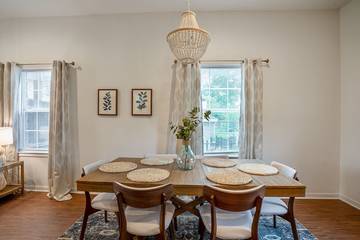 Vacation House for 8 Guests in Lake Conroe, Texas, Picture 4