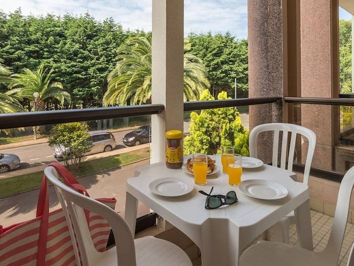 Pierre & Vacances Résidence L'Archipel - Studio 4 personnes - Studio 4 personnes - 1 coin nuit - Terrasse ou Balcon in Perros-Guirec, Côte de Granit Rose