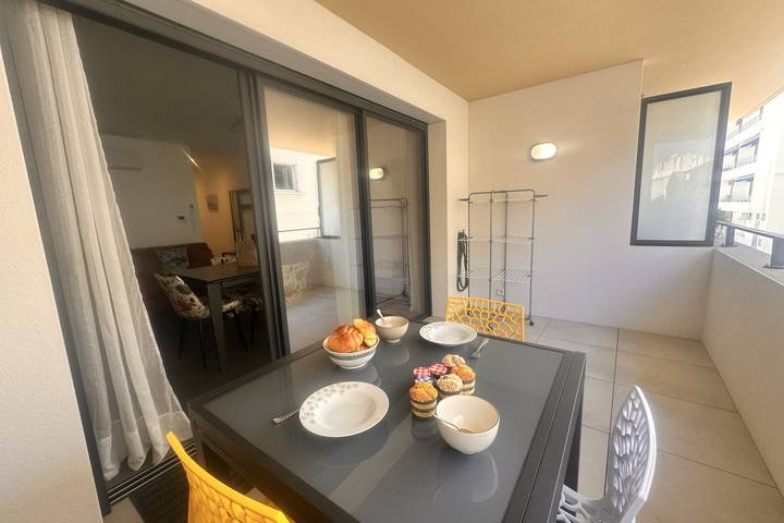 Gîte pour 4 personnes, avec terrasse dans Le Vieux Phare Du Grau Du Roi