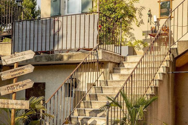 Appartement de vacances pour 7 personnes, avec piscine et jardin à Carpentras
