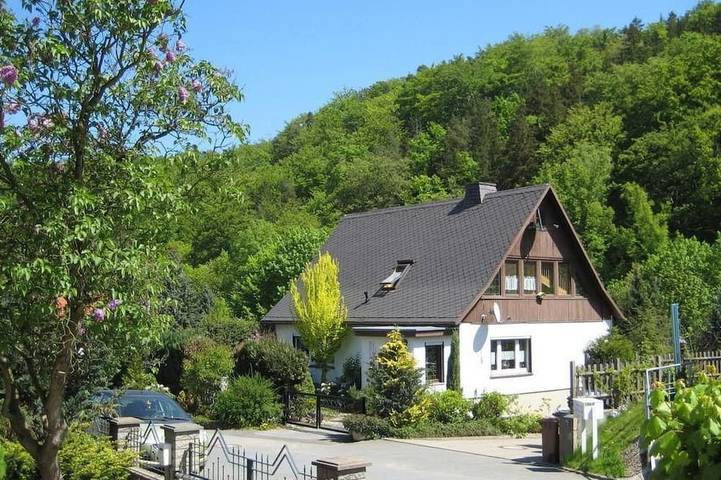 Ferienwohnung für 3 Personen, mit Terrasse und Garten in Rabenau