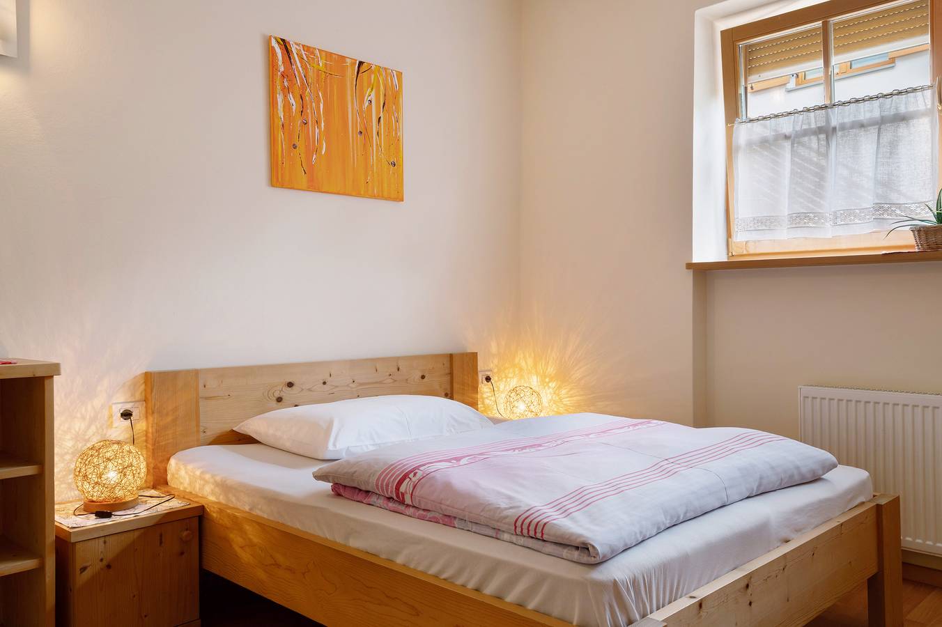 Ganzes Studio, Einzimmerapartment 'Appartment Single' mit Bergblick, Gemeinschaftsgarten und Wlan in Sarnthein, Sarntal