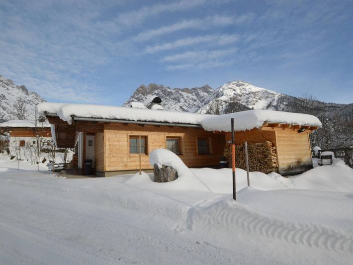 Ferienwohnung für 4 Personen, mit Terrasse und Garten in Maria Alm