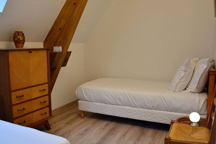 Gîte pour 5 personnes, avec jardin à Bailleau-Armenonville - 4