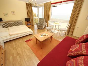 Ferienwohnung für 2 Personen, mit Balkon in der Lübecker Bucht