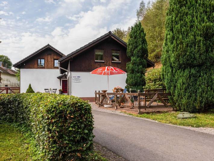 Ferienwohnung für 3 Personen, mit Terrasse und Garten