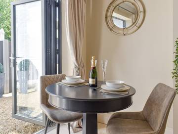 Cottage for 2 People in Worthing, West Sussex, Photo 4
