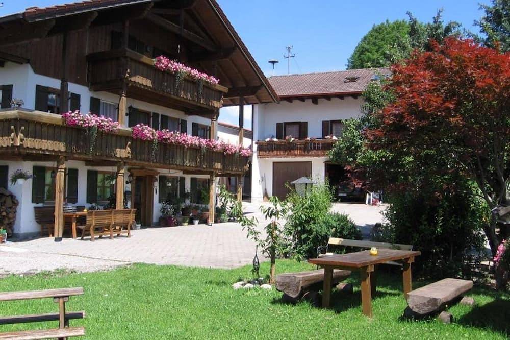 Ganze Wohnung, Landhaus Böck Bergblick - Ferienwohnung Bergblick in Hopferau, Bayerisch Schwaben