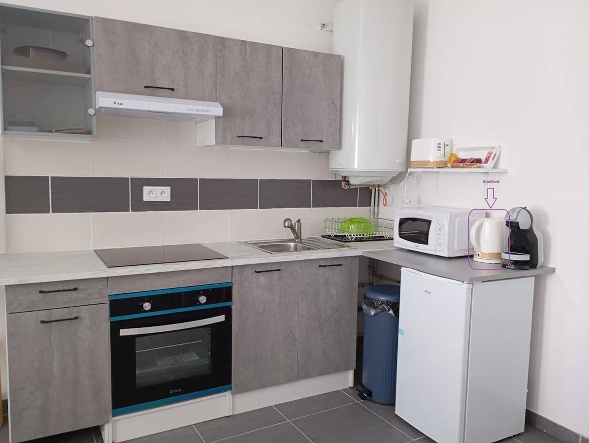 Appartement entier, One-Bedroom Apartment in Bourges, Région de Bourges