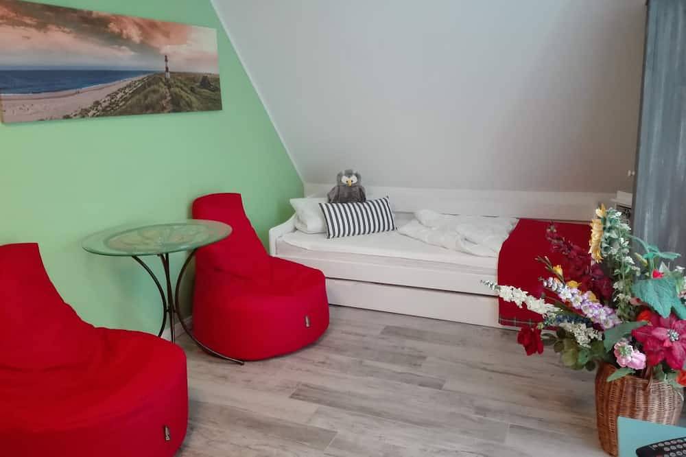 Großes Luxus-Ferienhaus am Badesee Tannenhausen mit Privatstrand in Aurich, Landkreis Aurich