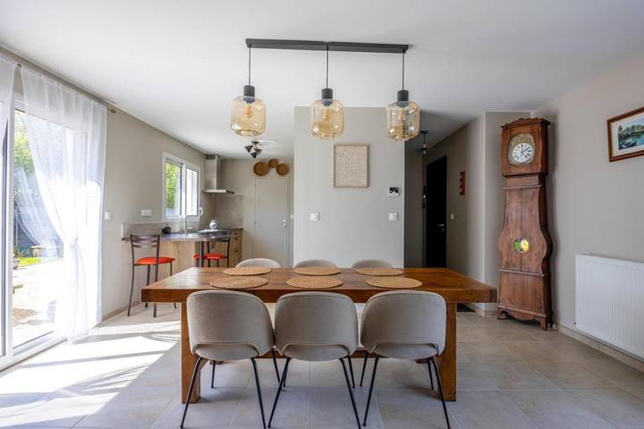 Location de vacances pour 6 personnes, avec jardin à Le Molay-Littry - 4