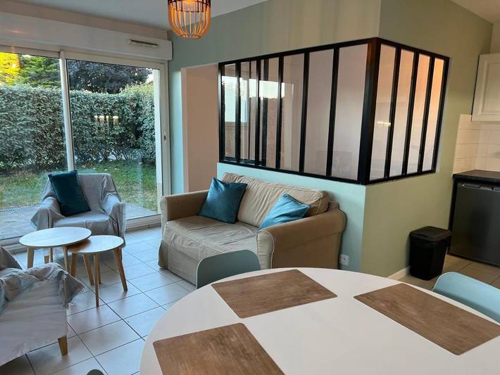 Gîte pour 5 personnes, avec Terrasse ainsi que Jardin et Vue dans Gare De Wimille Wimereux