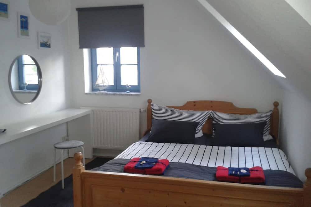 Ferienhaus 'Hendrikje' am Haff im idyllischen Kamminke, Wlan, Sauna, Kaminofen in Kamminke, Usedom