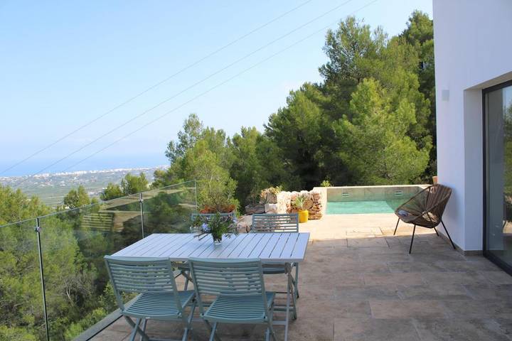 Chalet para 4 personas, con piscina además de jardín y vistas en Provincia de Valencia - 2