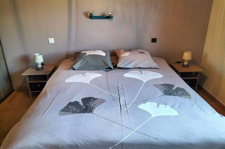 Gîte pour 4 personnes, avec jardin à Embrun - 2