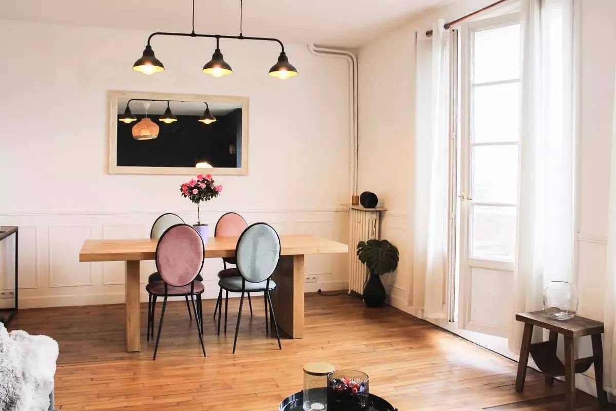 Appartement entier, Appartements pour 4 Personnes in Montrouge, Hauts-de-Seine