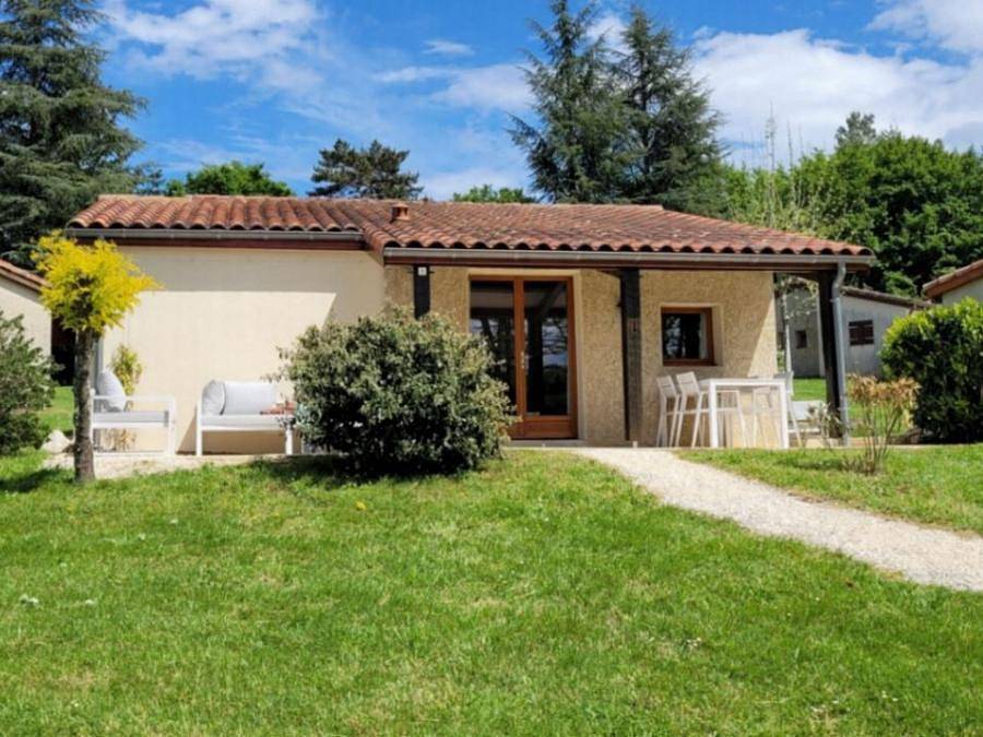 Village de Montmarsis  - Villa 4 personen - Confort 2ch 4 pers in Gourdon, Lot