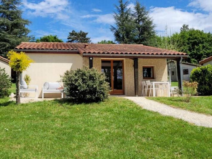 Location de vacances pour 4 personnes, avec bassin pour enfant à Gourdon - 2