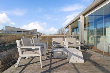 Villa for 4 Guests in Goeree-Overflakkee, North Sea Netherlands, Picture 3