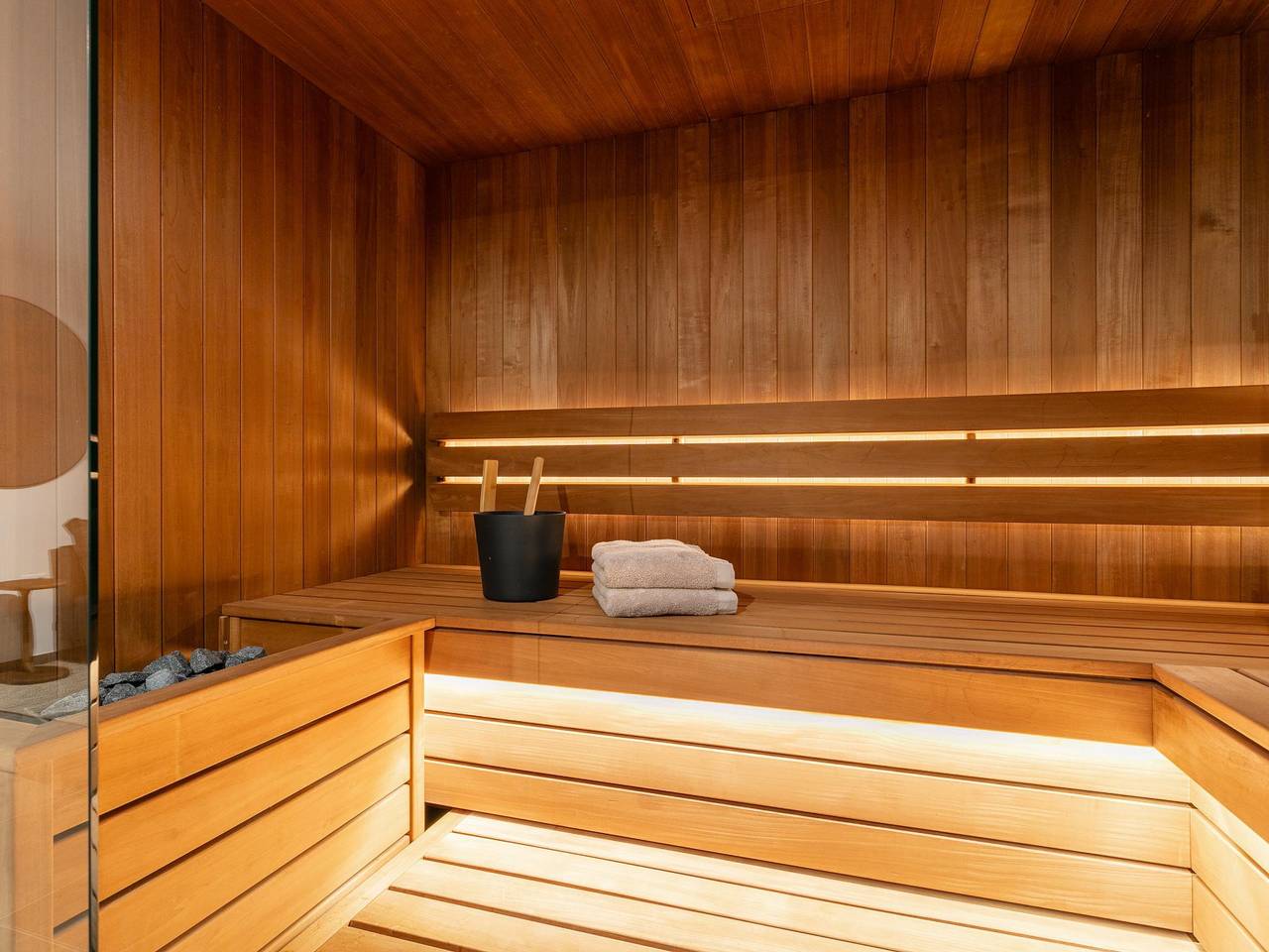 Luxus-Chalet mit eigener Sauna bei Flachau
 in Eben im Pongau, Tennengau