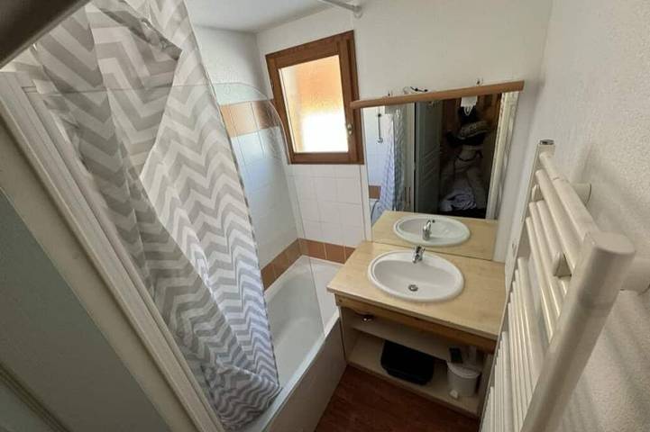 Chalet 6 Pers -piscine Chauffée- Superdevoluy in Saint-Étienne-en-Dévoluy, Le Dévoluy