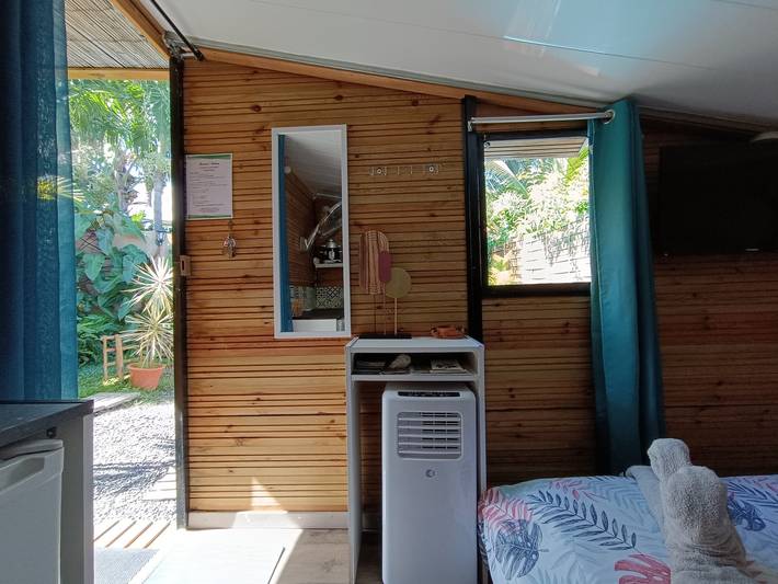 Cabin 'La Cabane Des Tropiques' mit privatem Pool, Wlan und Klimaanlage in Saint-Louis, La Réunion