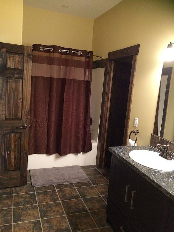 Luxushaus in Radium Hot Springs ** 5 Schlafzimmer ** in Radium Hot Springs, Kootenay-Nationalpark