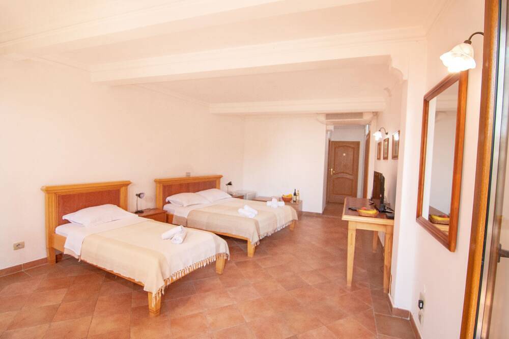 Levantin Inn 1,3 Zimmer N4 Meerseite in Sveti Stefan, Opština Budva