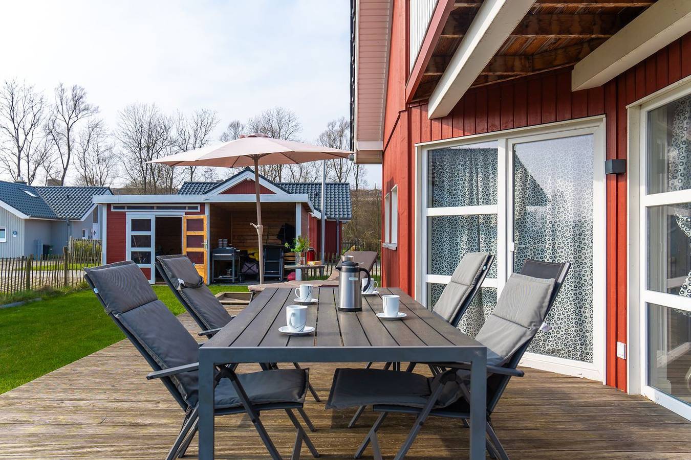 Ferienhaus "Plüschmors" in Schönberg-Holm: Sauna, Kamin, 600 m Strand, Strandkorb in Holm, Schönberg