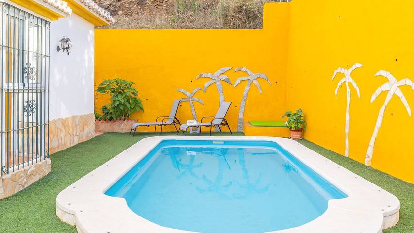Villa für 6 Personen, mit Balkon/Terrasse und Pool, mit Haustier in Torrox - 4