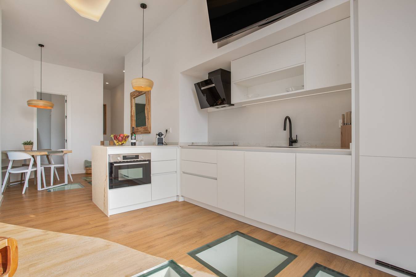 Entire apartment, Holiday Apartment 'Maar Suites Cotillo 1 - Seafront' with Sea View, Private Terrace and Wi-Fi in El Cotillo, La Oliva