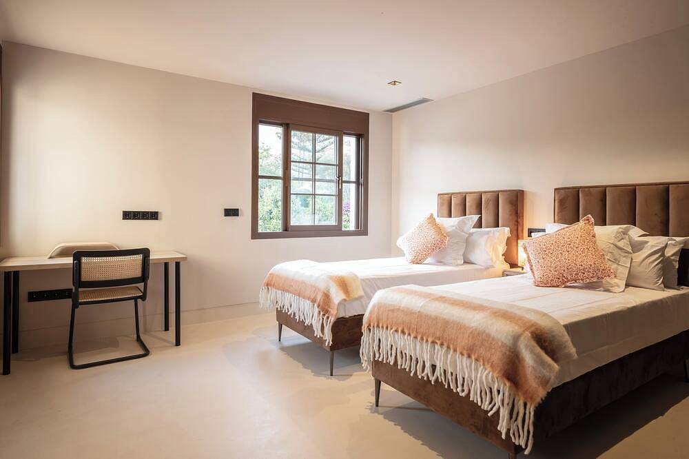 All About Santa Ana Villa in Marbella Centre, Marbella