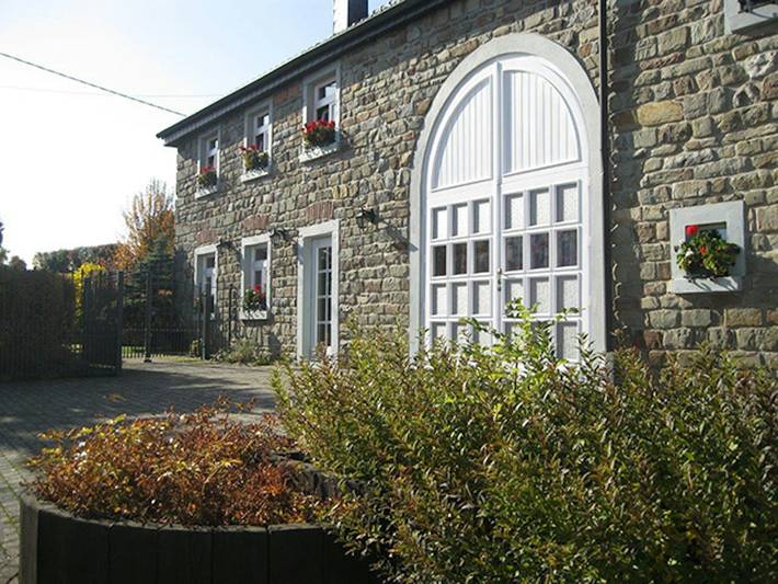 Location de vacances pour 20 personnes, avec balcon dans Faymonville