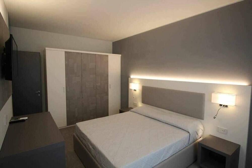 Ganze Wohnung, Persea Mare 7 tutti i comfort a due passi dal mare in Taggia (stadt), Taggia