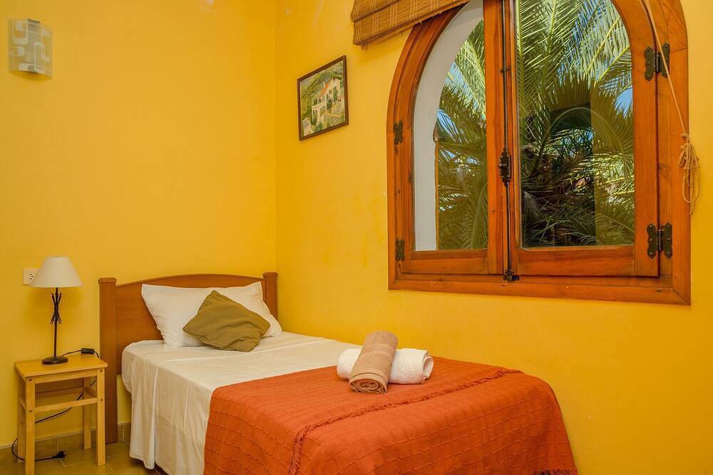 Casa Ensueño - an oasis of peace with fantastic views. in Xaló, Costa Blanca