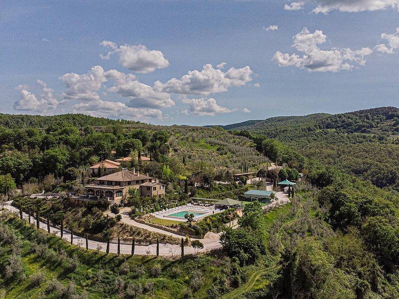 Tritt — Panoramic apartment for 2 people in Bettona with swimming pool in Bettona, Provincia de Perugia