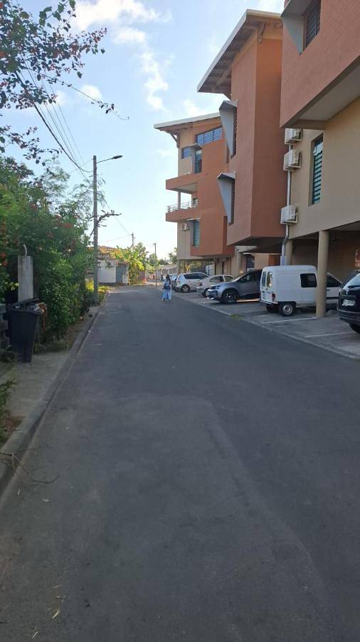 Gîte pour 2 personnes, avec terrasse et jardin à Pamandzi - 2