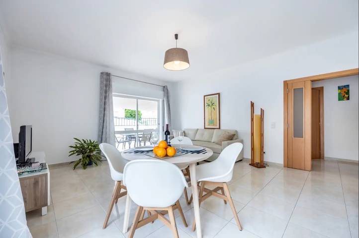 Geheel appartement, Appartement 'Casa Cláudia - Centro Histórico' met privéterras, balkon en Wifi in Santa Maria, São Gonçalo de Lagos